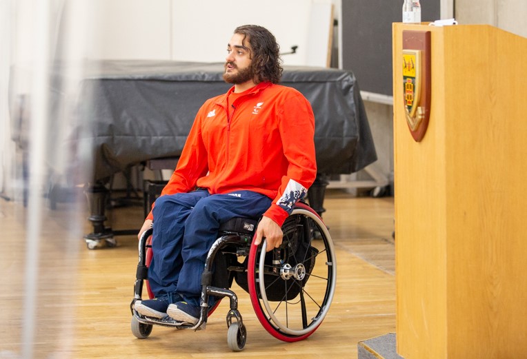 Talk from Dimitri Coutya, paralympics wheelchair fencing