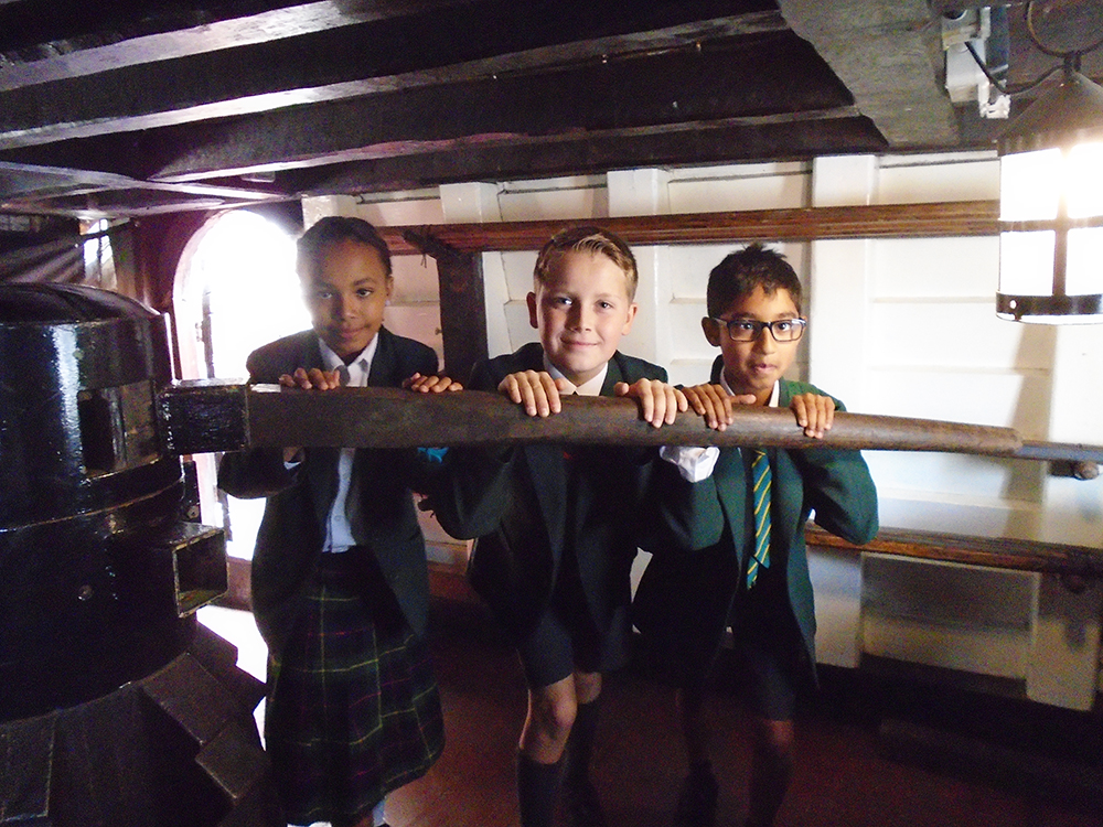 St Benedict's Junior School trip to the Golden Hinde and Globe