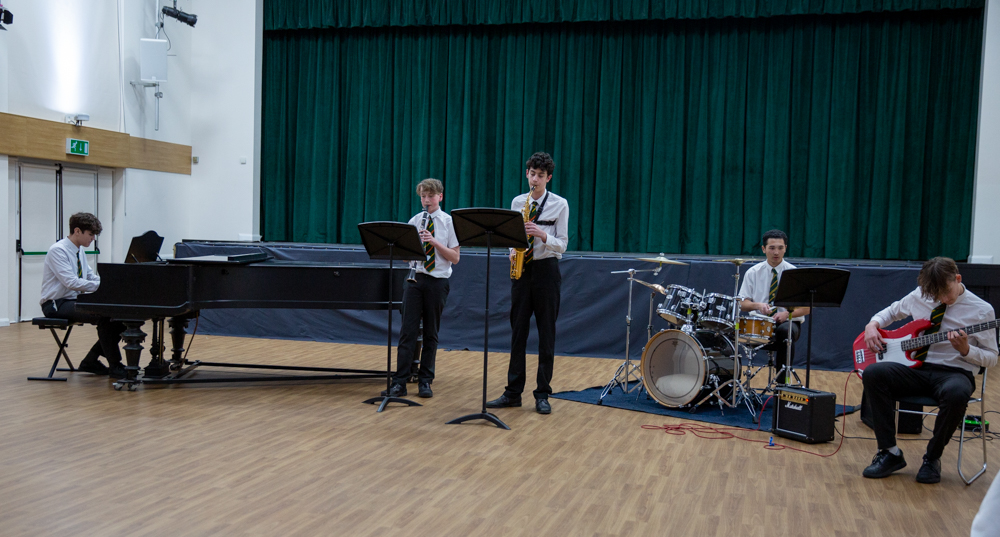 ​  Senior Jazz Ensemble  ​