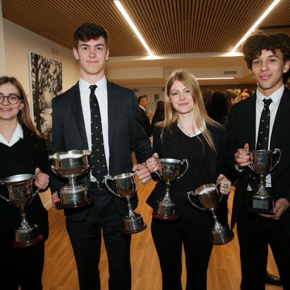 Seniorprizegiving-831)