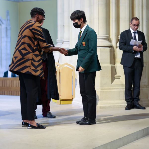 PrizeGvingJune26P125