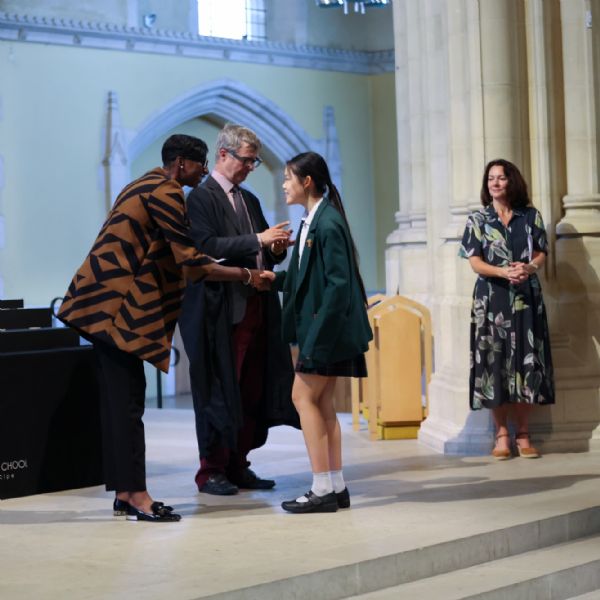 PrizeGvingJune26P219