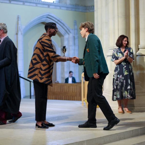 PrizeGvingJune26P274