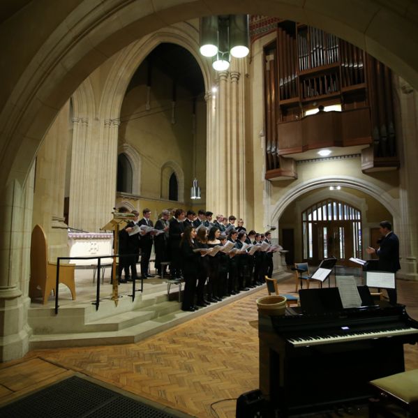 CarolService-3