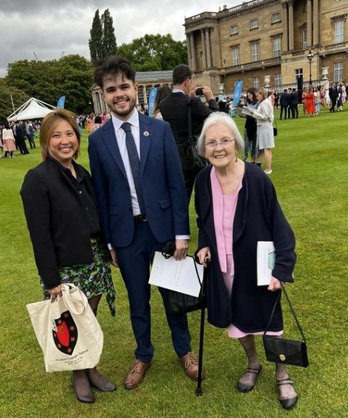 News » Duke of Edinburgh's Gold Awards